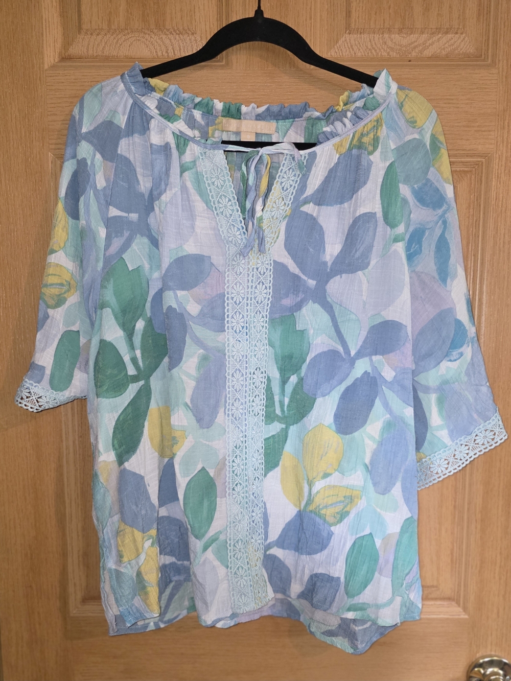 Pastel Floral Lace-Trim Tunic in Light Blue, Green & Yellow